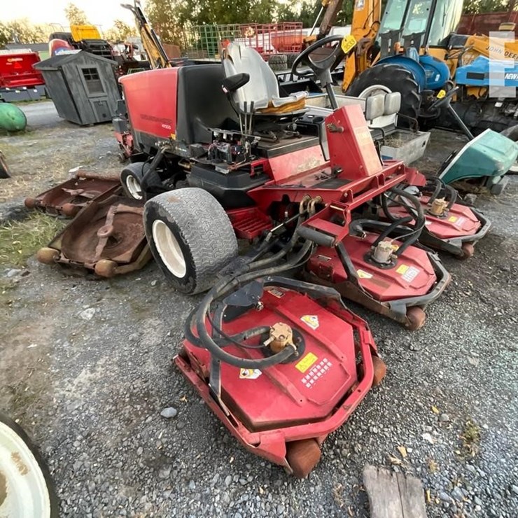 TORO GROUNDSMASTER 4700D