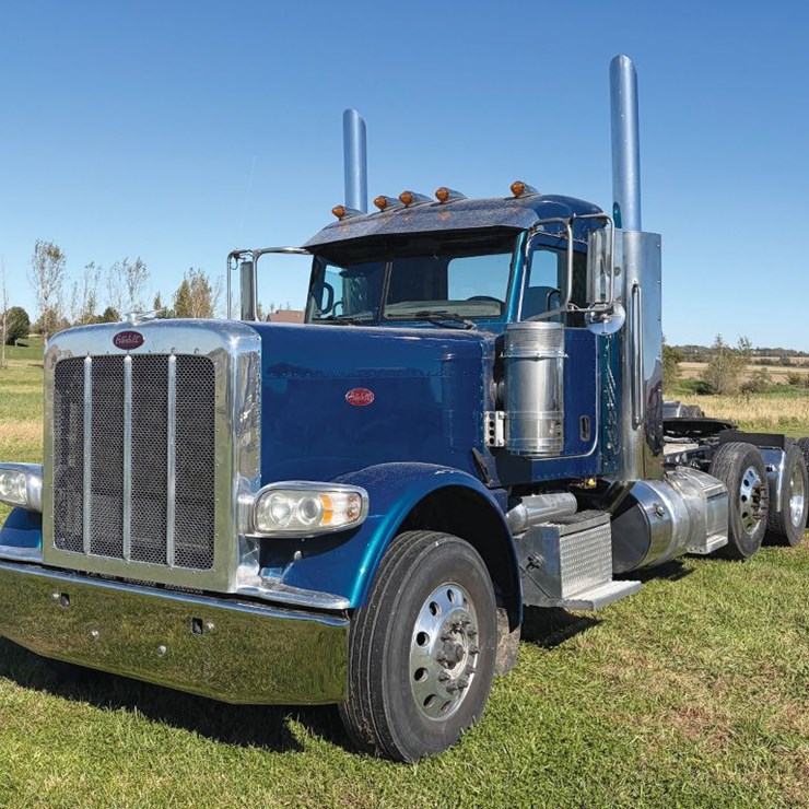 2021 PETERBILT 389