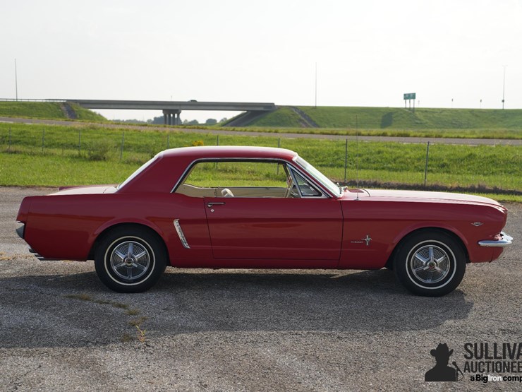 run-#89---1965-ford-mustang-coupe-image-4