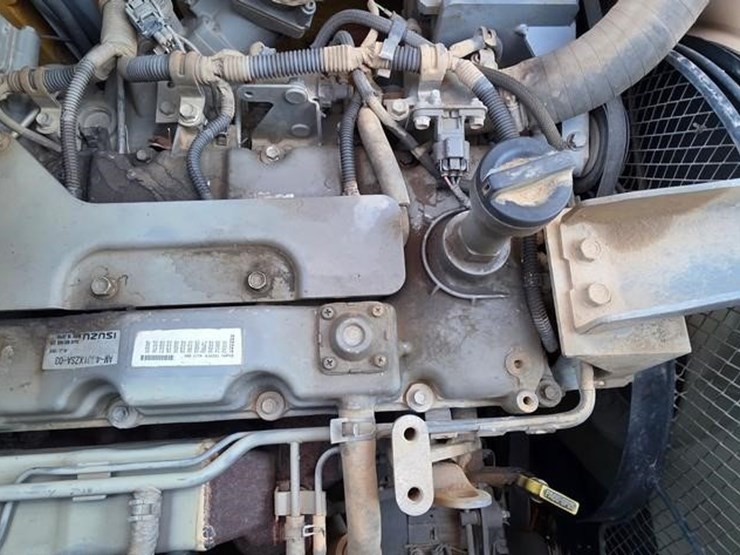 2015-deere-135g-image-62