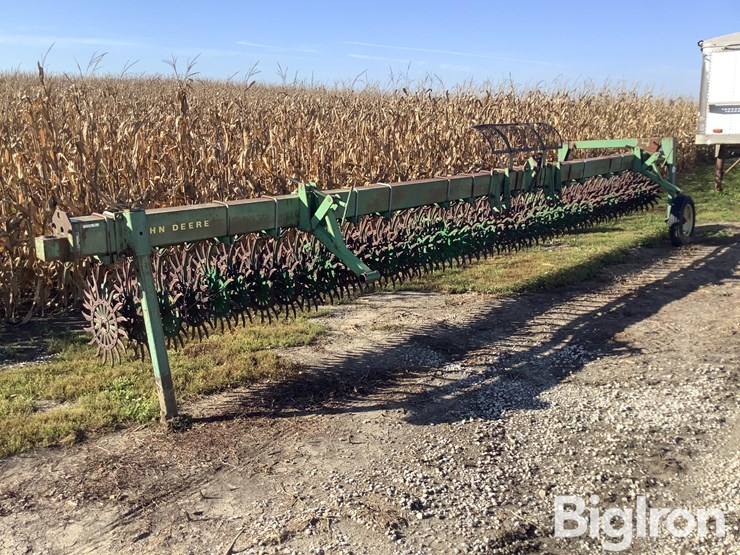 john-deere-400-rotary-hoe-image-3