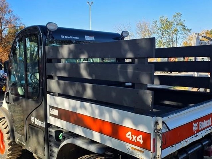 2010-bobcat-toolcat-5600-image-24