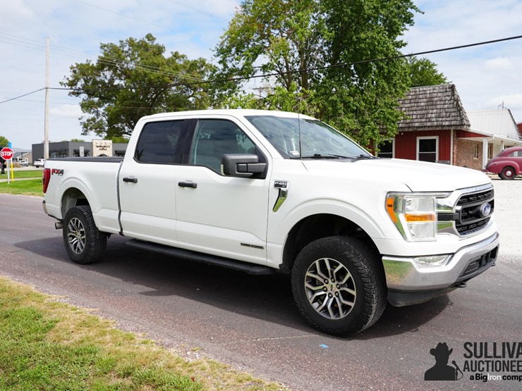 run-#137---2021-ford-f150-supercrew-xlt-pickup-image-3