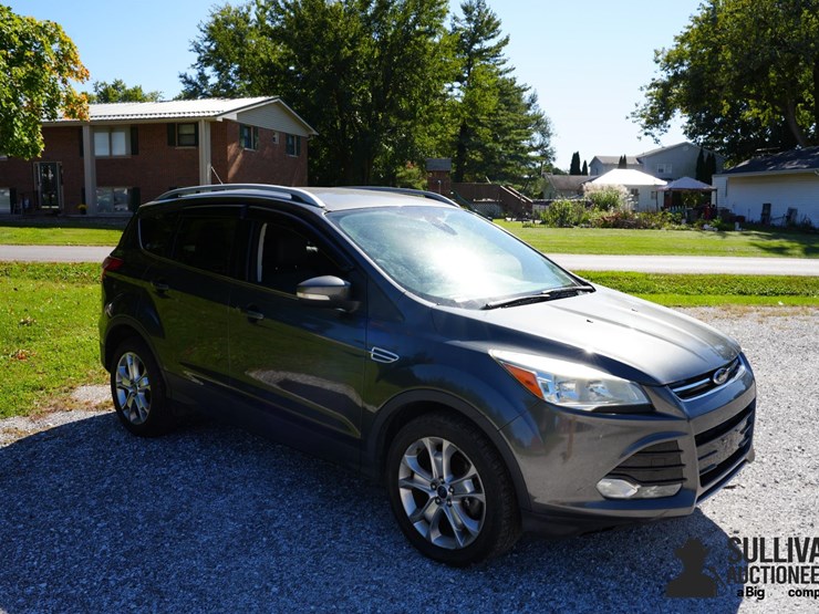 run-#30---2015-ford-escape-titanium-image-3