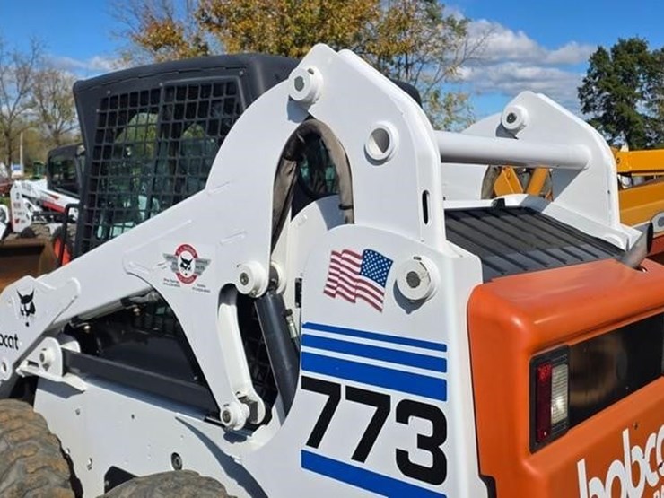 1999-bobcat-773g-image-23