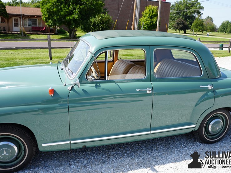 run-#122---1957-mercedes-benz-sedan-image-19