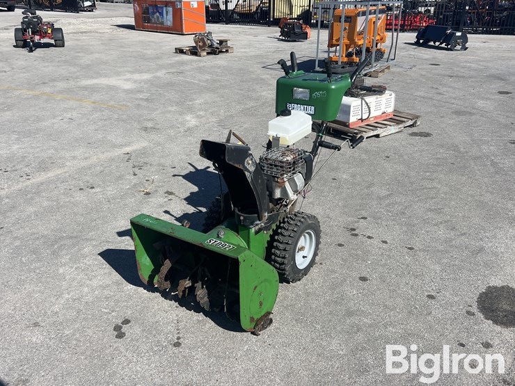 frontier-st0927-walk-behind-snowblower-image-1