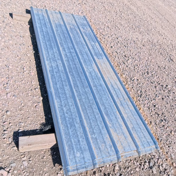 #2022 • 3' x 8' Unused Metal Galvanized Panels (20 Count)