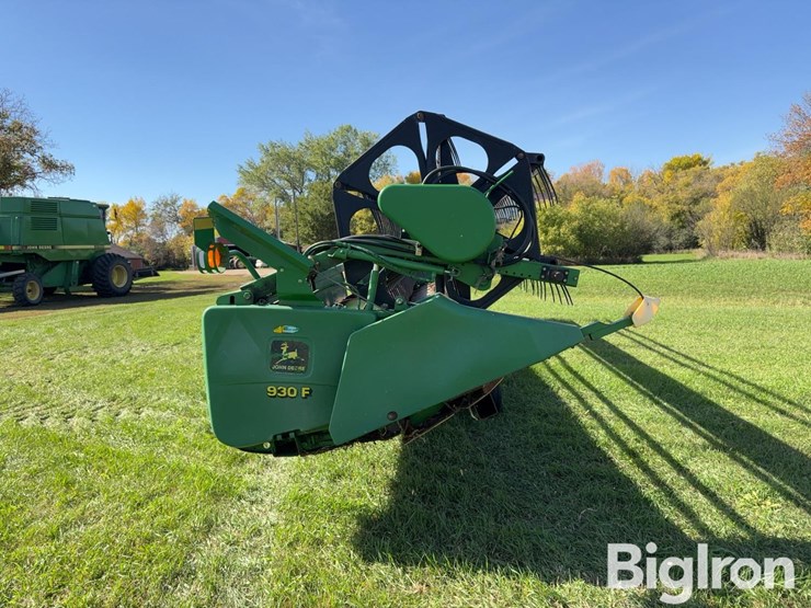 john-deere-930f-30'-flex-head-w/trailer-image-4