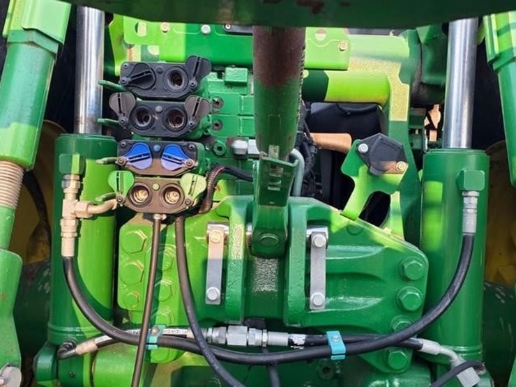 2019-john-deere-9520r-image-31