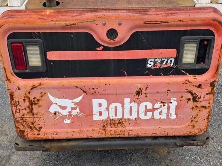 2014-bobcat-s770-image-19