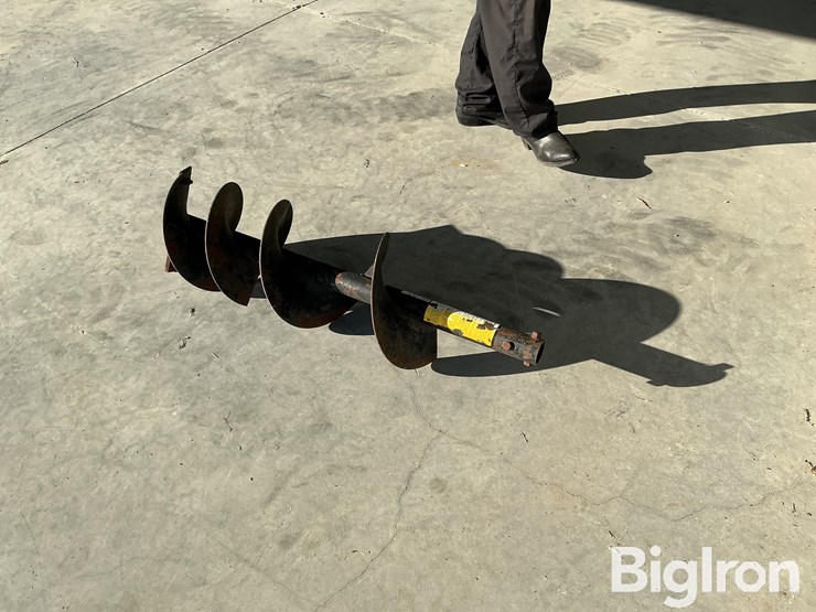skid-steer-auger-image-7