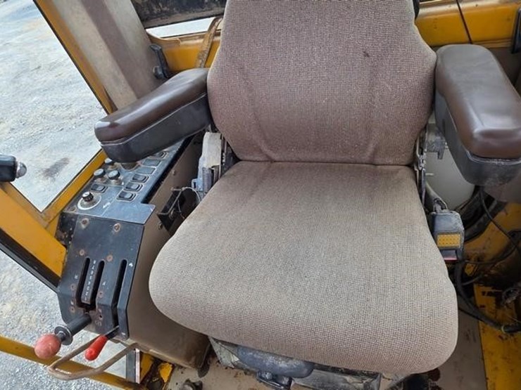1999-deere-772ch-image-60