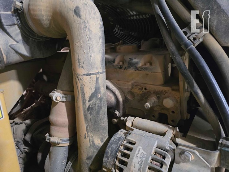 2009-caterpillar-cb54-image-24