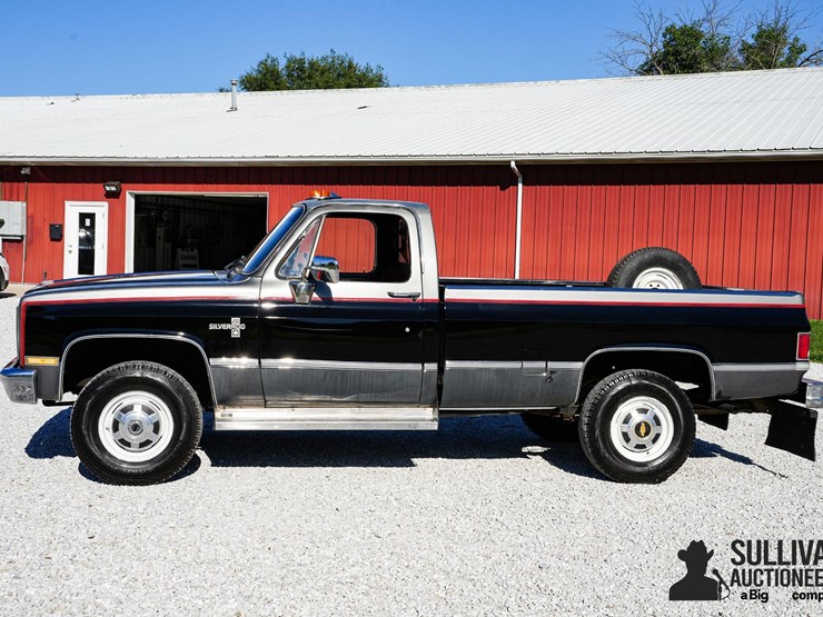 run-#142---1985-chevrolet-silverado-k20-pickup-image-8