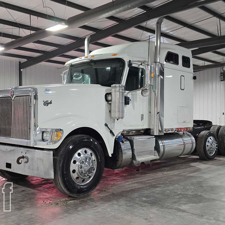 2017 INTERNATIONAL 9900