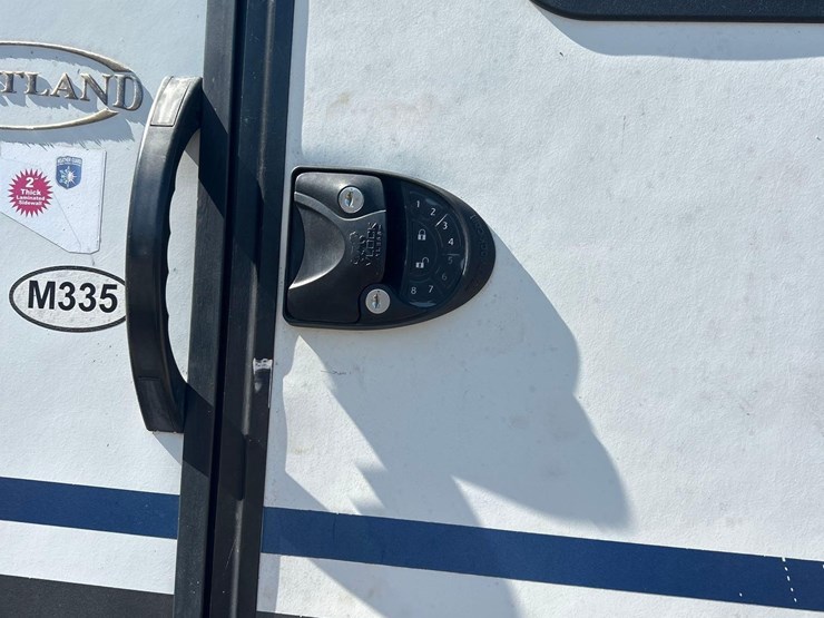 2020-heartland-40ft-t/a-ball-hitch-tow-behind-camper-image-36