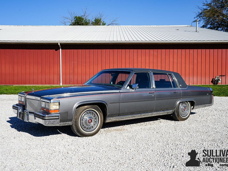 run-#38---1988-cadillac-brougham-4-door-sedan-image-1