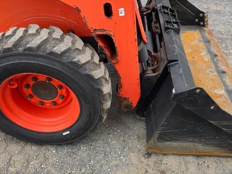 2016-kubota-ssv65-image-29