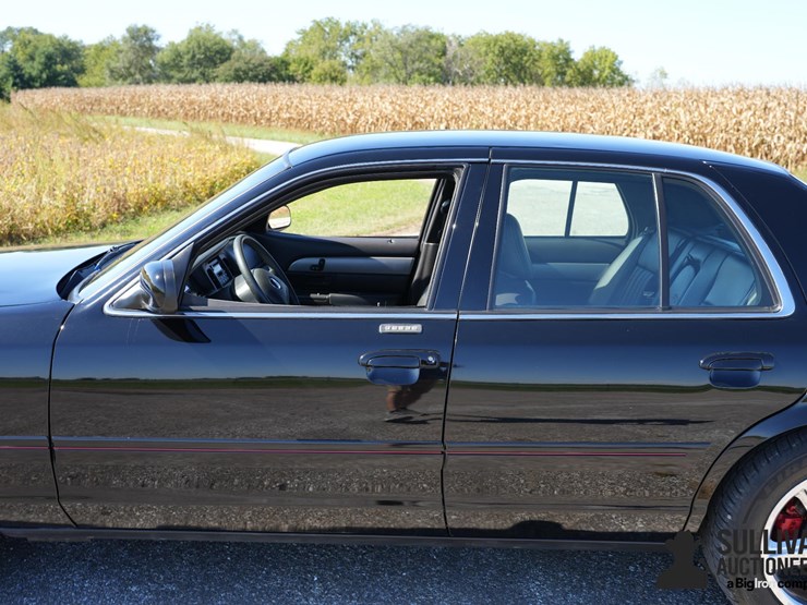 run-#70---2003-mercury-marauder-4-door-image-14