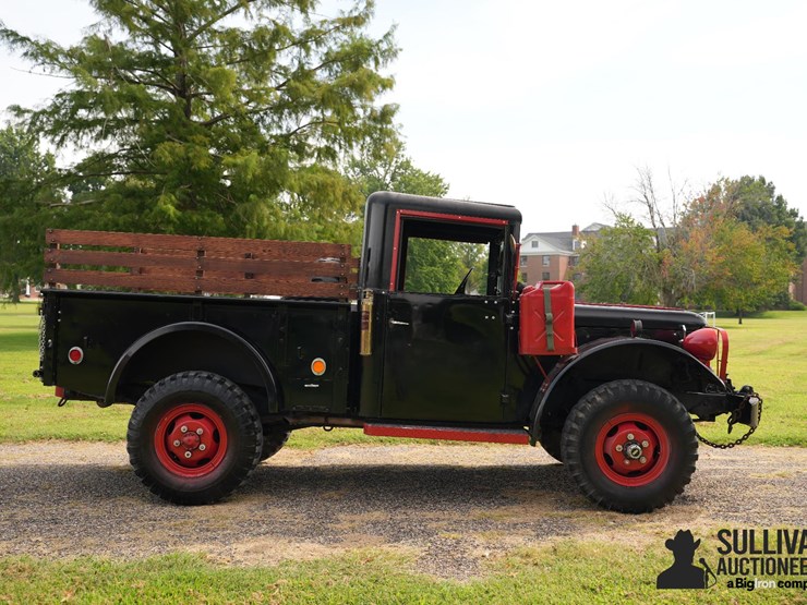 run-#11---1951-dodge-power-wagon-4x4-image-4