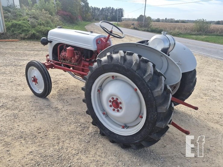 ford-8n-image-2