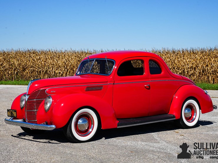 run-#63---1939-ford-street-rod-coupe-image-1