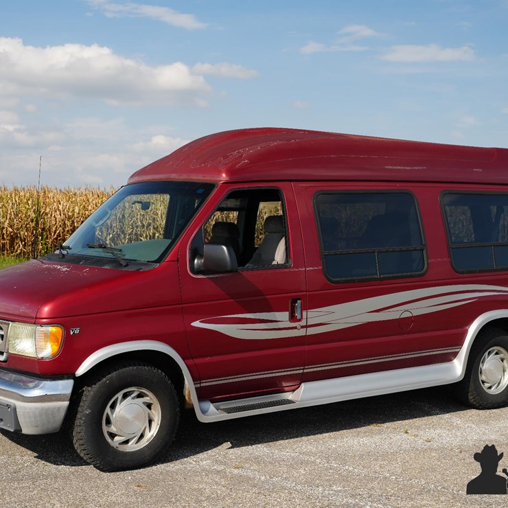 Run #22 - 2002 Ford Conversion Chariot Van