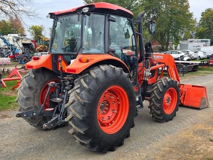 2017-kubota-m5-091d-image-3