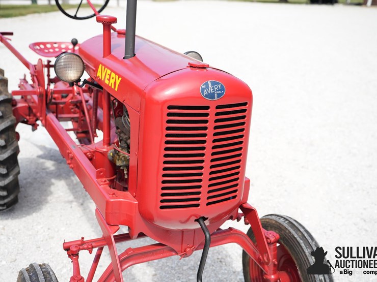 run-#119---1948-avery-v-2wd-tractor-image-11
