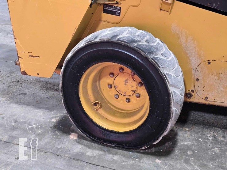 2022-caterpillar-226d3-image-23