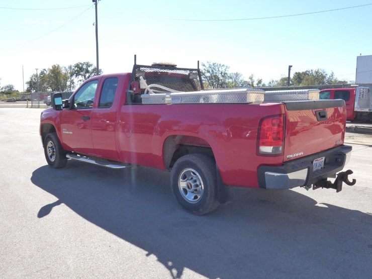 2007-gmc-sierra-2500hd-image-3