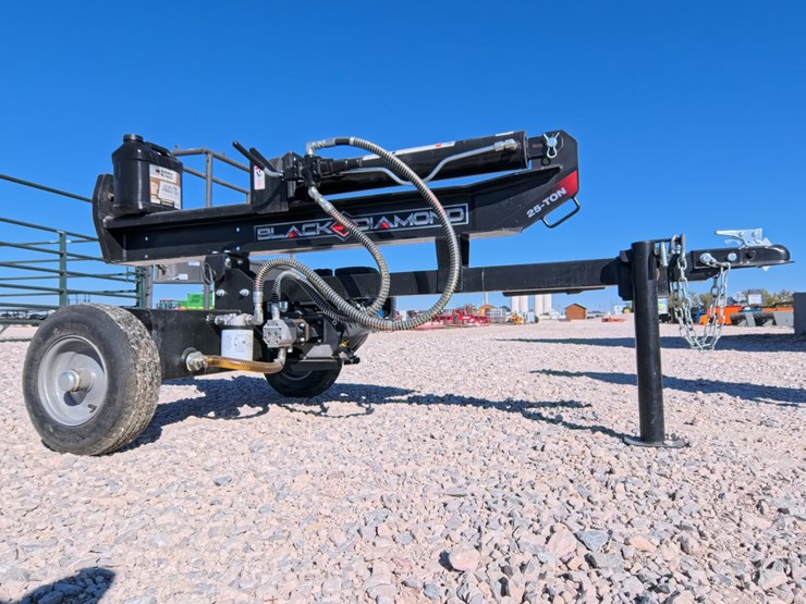 #2050-•-2021-black-diamond-25-ton-log-splitter-image-6