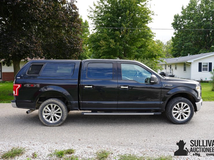 run-#44---2016-ford-f150-xlt-crew-cab-4x4-pickup-image-4