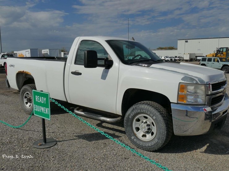 2009-chevrolet-3500-image-1