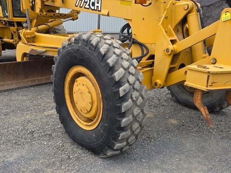 1999-deere-772ch-image-42