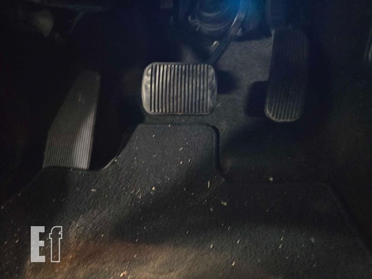 2016-ford-explorer-limited-image-11