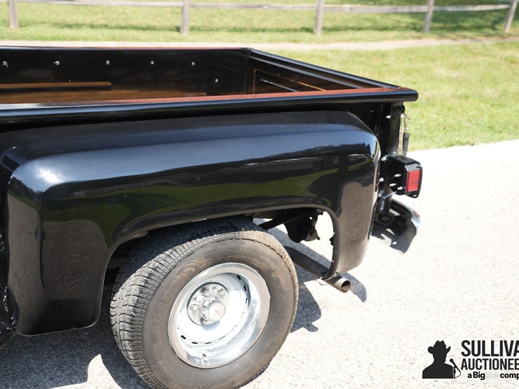 run-#138---1984-gmc-sierra-c1500-stepside-pickup-image-16