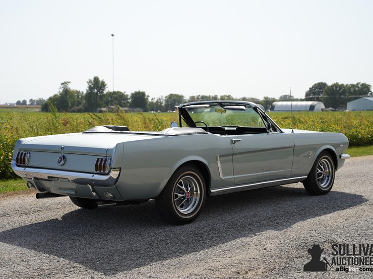 run-#65---1965-ford-mustang-convertible-image-13