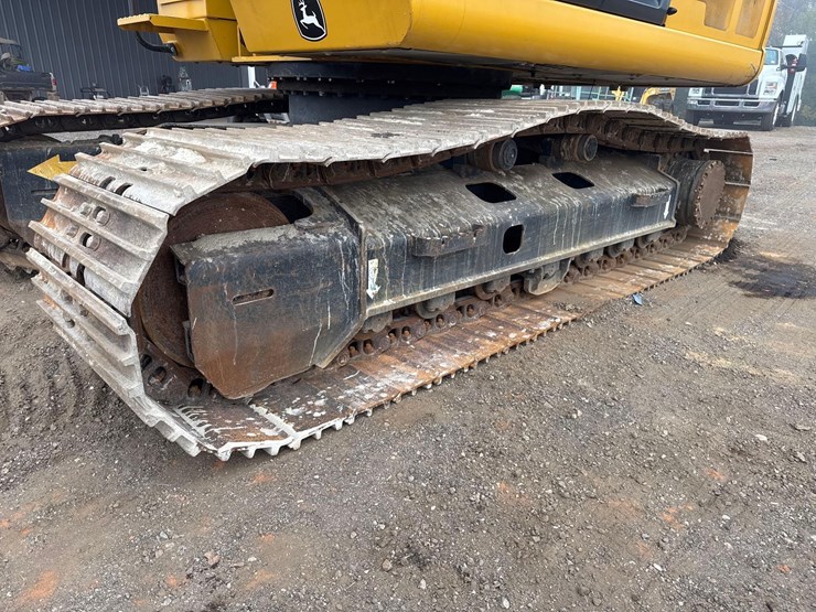 2019-deere-160g-lc-image-21