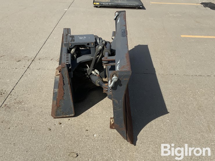 2008-bobcat-80"-6-way-skid-steer-dozer-blade-image-4
