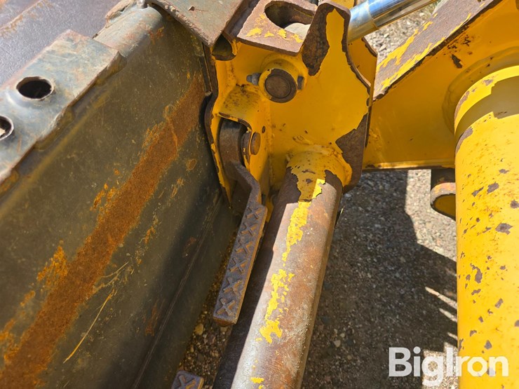 2000-john-deere-270-skid-steer-image-12