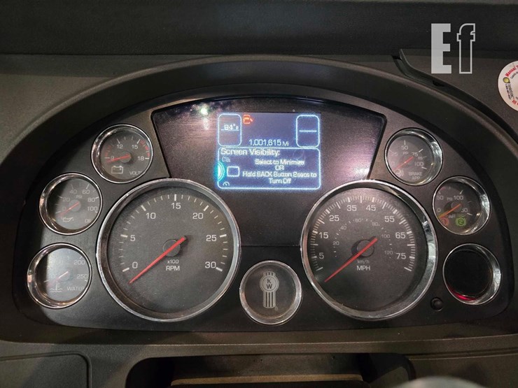 2017-kenworth-t680-image-12