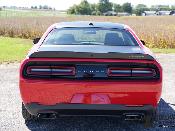 run-#66---2023-dodge-challenger-t/a-392-scat-pack-image-6