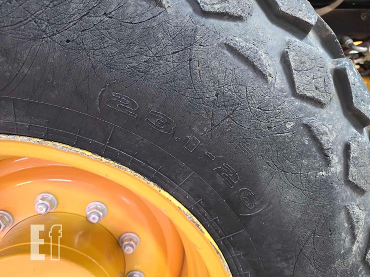 2016-caterpillar-cs56b-image-22