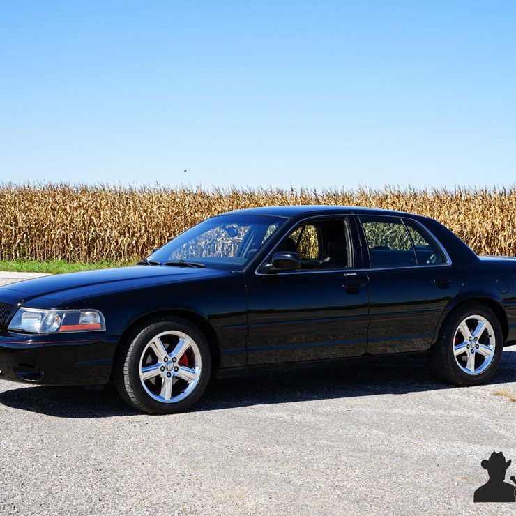 Run #70 - 2003 Mercury Marauder 4 Door