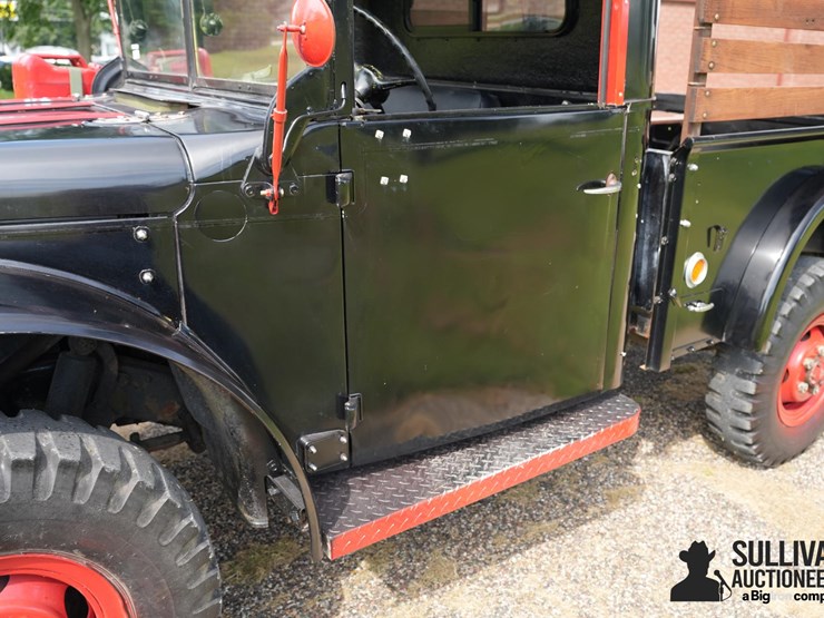run-#11---1951-dodge-power-wagon-4x4-image-19