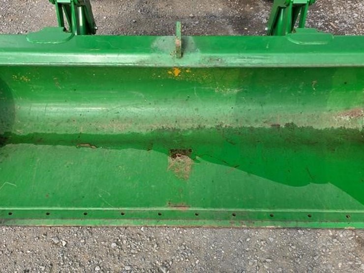 2016-john-deere-5065e-image-35