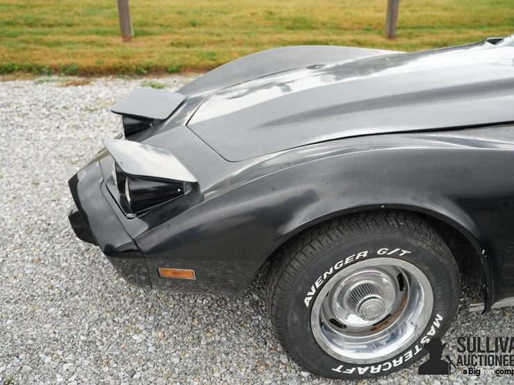 run-#129---1977-chevrolet-corvette-coupe-image-12