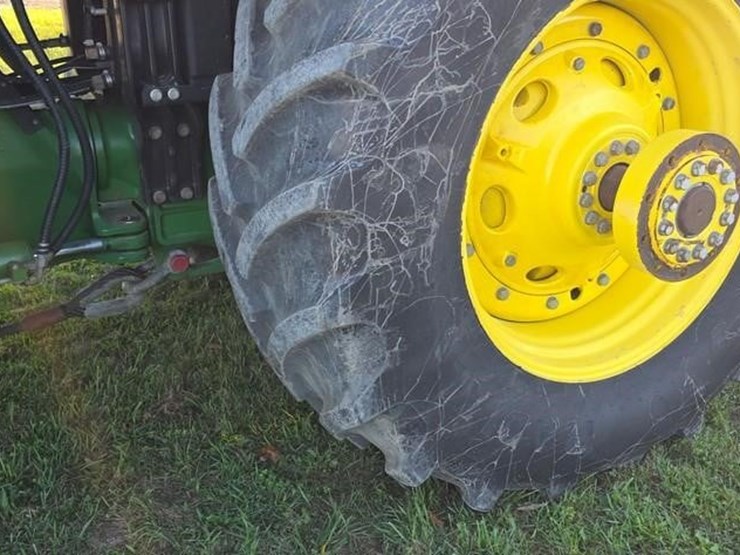 2019-john-deere-9520r-image-39